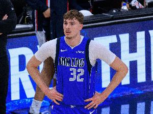 Skip：NBA正经历白人球员复兴 弗拉格是最接近拉里·伯德的人